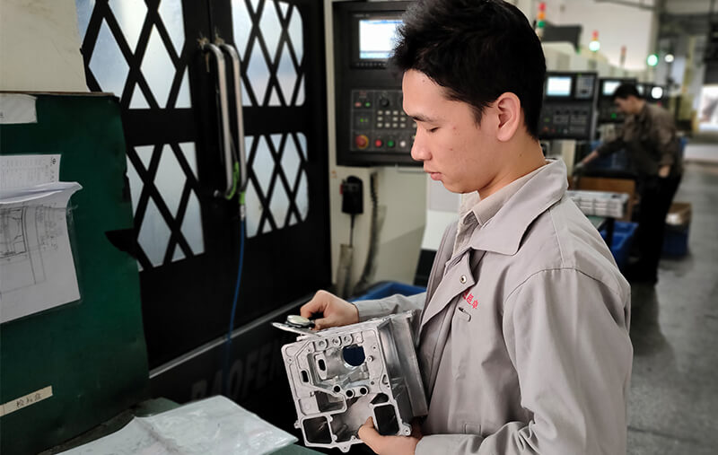 鑄件巡檢，定時(shí)送檢